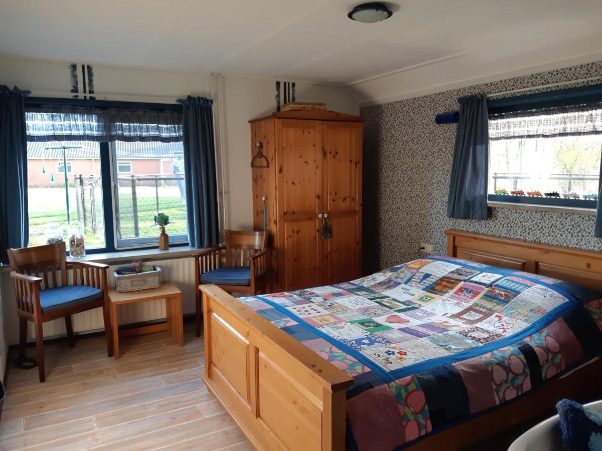 Bed & Breakfast “ Gastvrij Onthaal “ Een-West Esterno foto