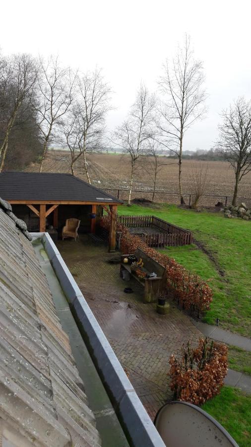 Bed & Breakfast “ Gastvrij Onthaal “ Een-West Esterno foto